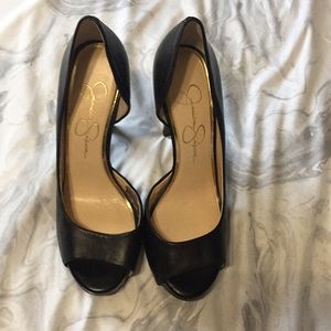 Jessica Simpson peep toe pumps size: 8.5